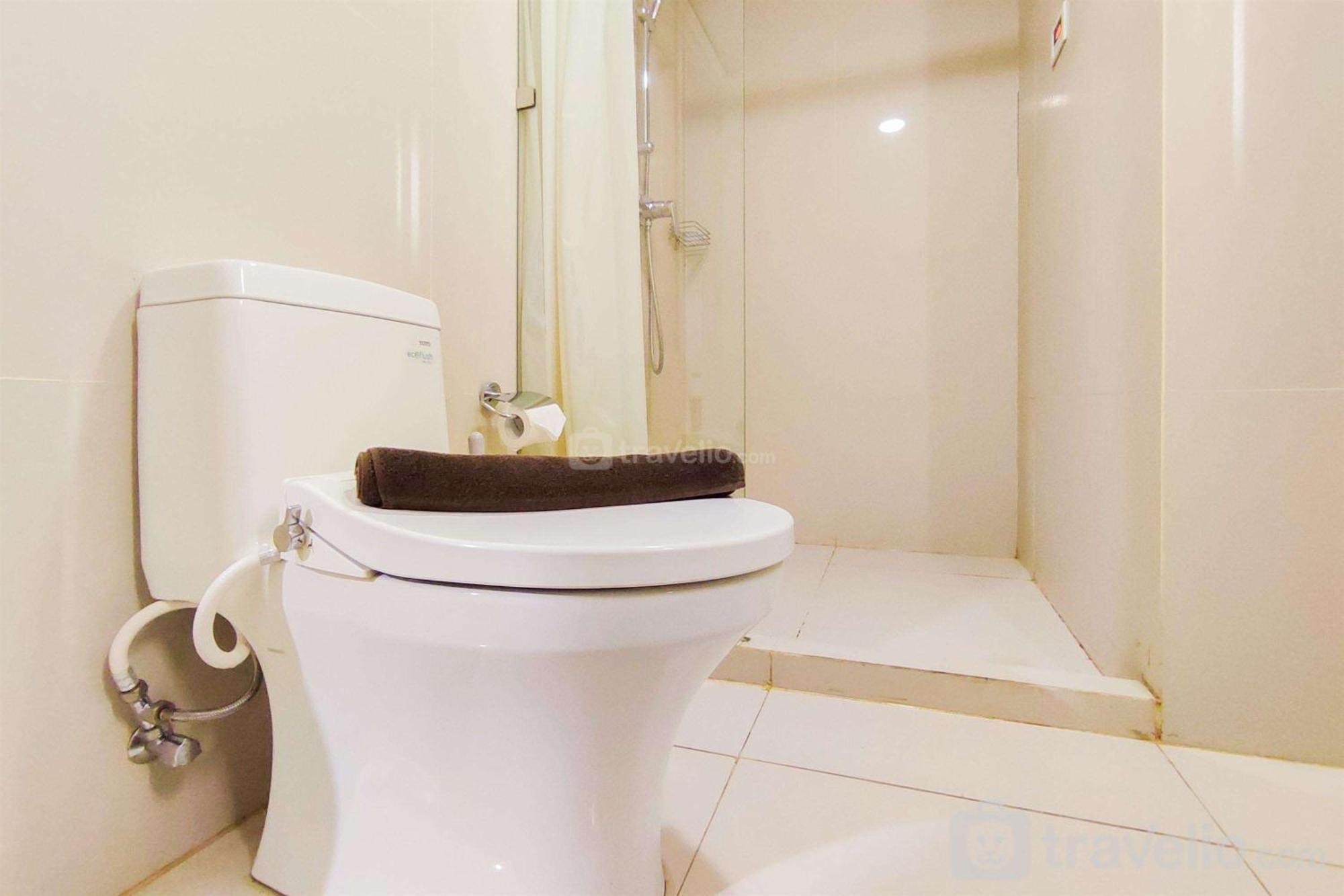 Apartemen New And 2br At Marquis De Lafayette By Travelio *